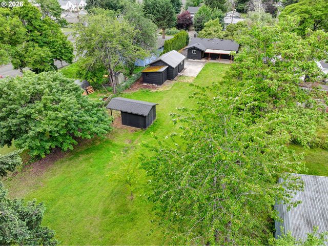 124 Ne 143RD Ave, Portland, OR 97230