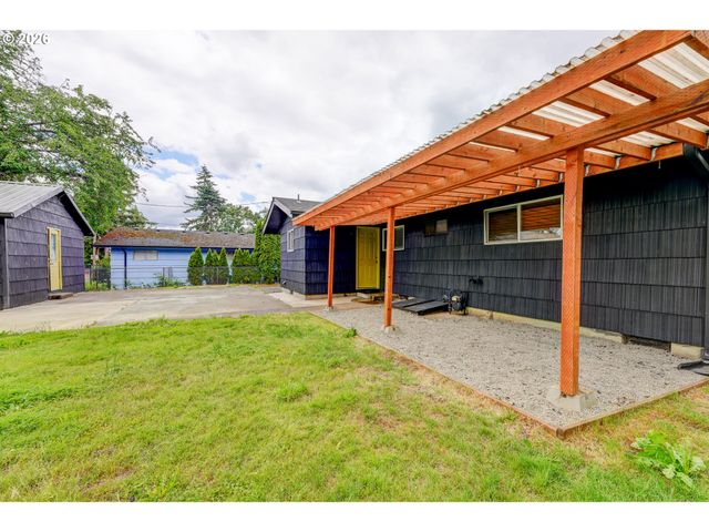 124 Ne 143RD Ave, Portland, OR 97230
