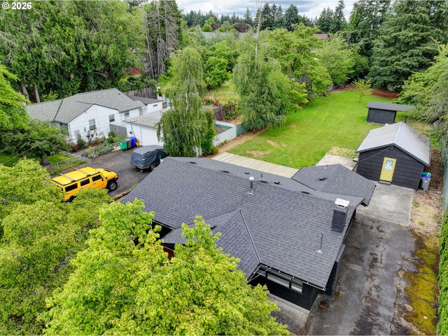 124 Ne 143RD Ave, Portland, OR 97230