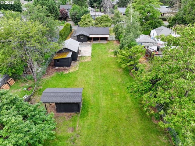 124 Ne 143RD Ave, Portland, OR 97230