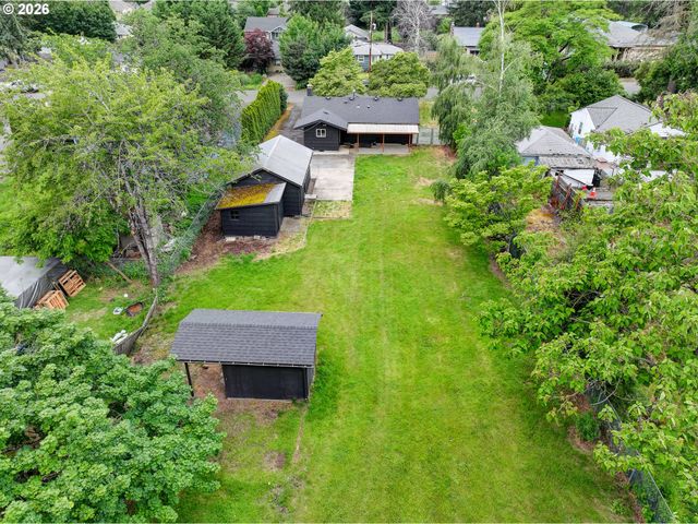 124 Ne 143RD Ave, Portland, OR 97230