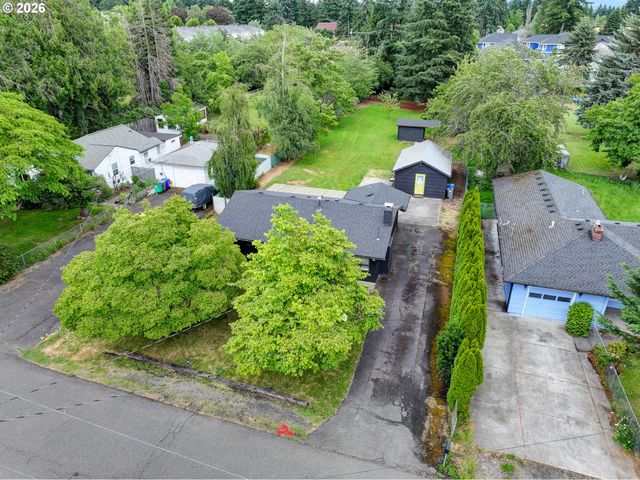 124 Ne 143RD Ave, Portland, OR 97230