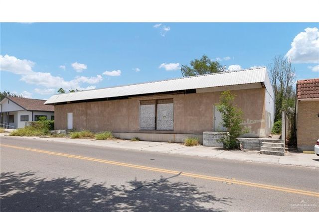 204 W San Antonio Street, Rio Grande City, TX 78582