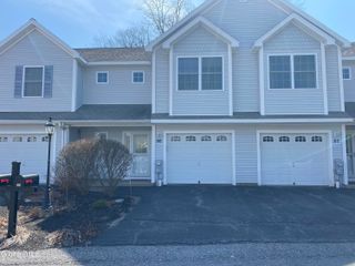 66 Cobblestone Court, Rotterdam, NY 12306