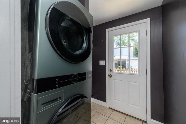 1714 OLD TRENTON RD, Princeton Junction, NJ 08550