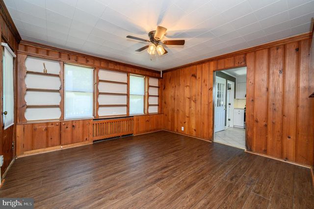 1714 OLD TRENTON RD, Princeton Junction, NJ 08550