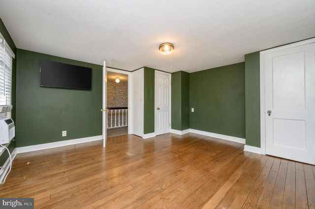1714 OLD TRENTON RD, Princeton Junction, NJ 08550