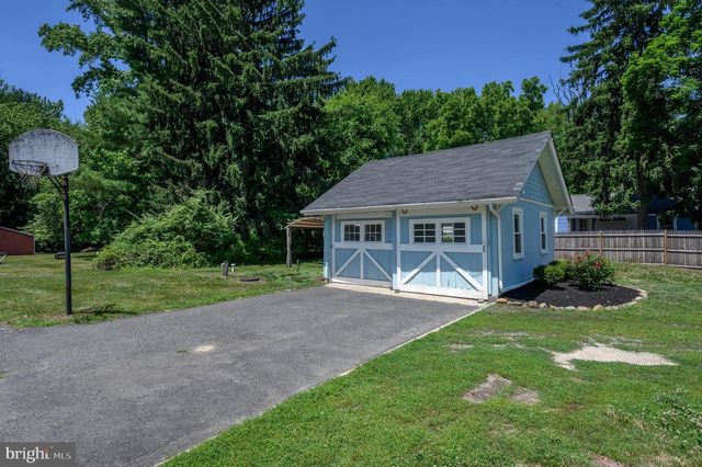 1714 OLD TRENTON RD, Princeton Junction, NJ 08550