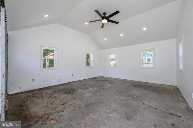 1714 OLD TRENTON RD, Princeton Junction, NJ 08550
