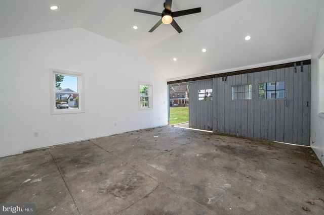 1714 OLD TRENTON RD, Princeton Junction, NJ 08550
