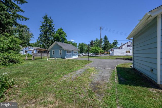 1714 OLD TRENTON RD, Princeton Junction, NJ 08550