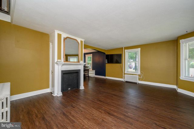 1714 OLD TRENTON RD, Princeton Junction, NJ 08550