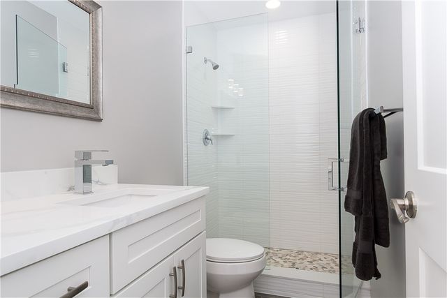 2800 INDIAN RIVER Boulevard G8, Vero Beach, FL 32960
