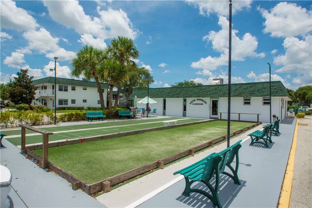 2800 INDIAN RIVER Boulevard G8, Vero Beach, FL 32960