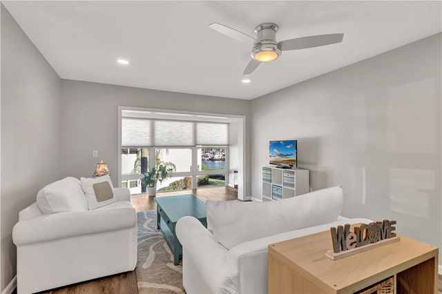 2800 INDIAN RIVER Boulevard G8, Vero Beach, FL 32960