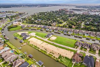 610 Appia Drive, Kemah, TX 77565