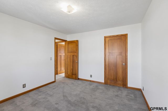 7405 elm Drive, La Vista, NE 68128