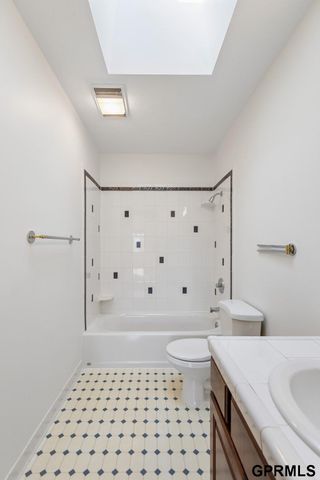 7405 elm Drive, La Vista, NE 68128