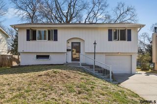 7405 elm Drive, La Vista, NE 68128
