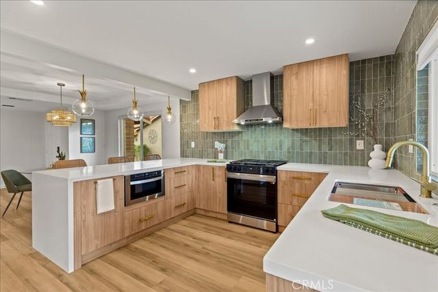 87 Camino Arroyo N, Palm Desert, CA 92260