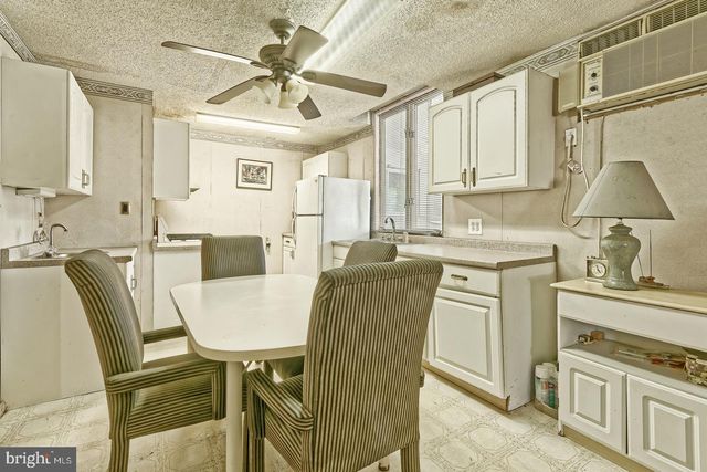 309 MOUNT VERNON ST, Camden, NJ 08103