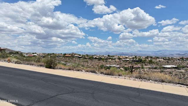 11426 N CRESTVIEW Drive 3, Fountain Hills, AZ 85268
