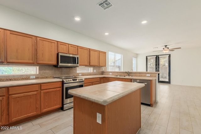 3441 E BRUCE Avenue, Gilbert, AZ 85234