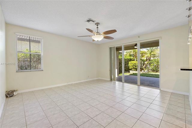 630 Vista Meadows Dr 0, Weston, FL 33327