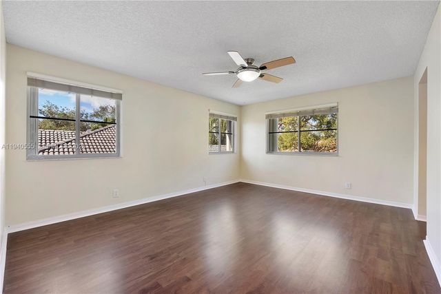 630 Vista Meadows Dr 0, Weston, FL 33327