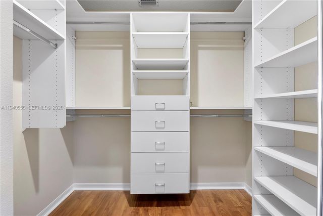 630 Vista Meadows Dr 0, Weston, FL 33327