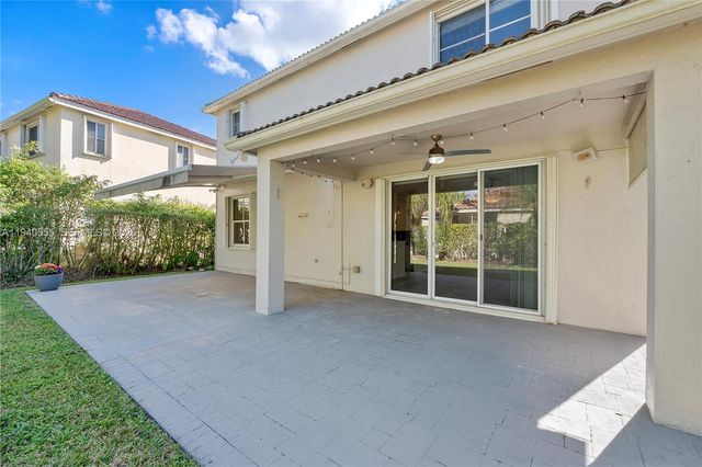 630 Vista Meadows Dr 0, Weston, FL 33327