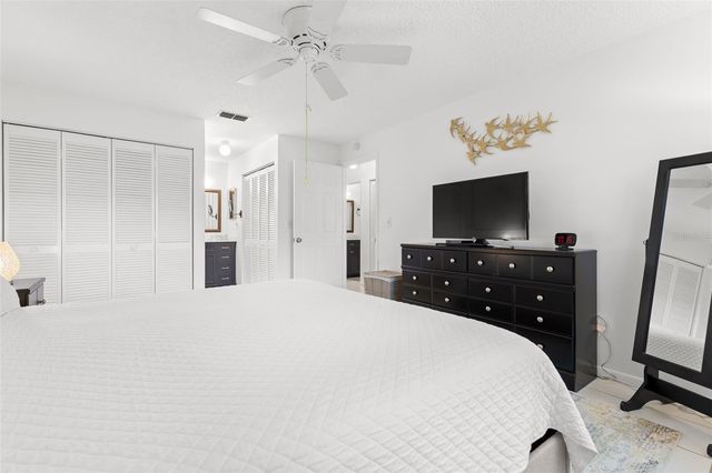 3143 37TH LANE S B, St Petersburg, FL 33711