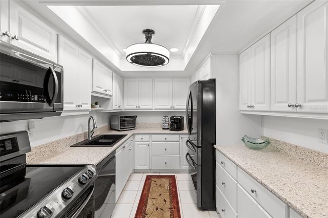 3143 37TH LANE S B, St Petersburg, FL 33711