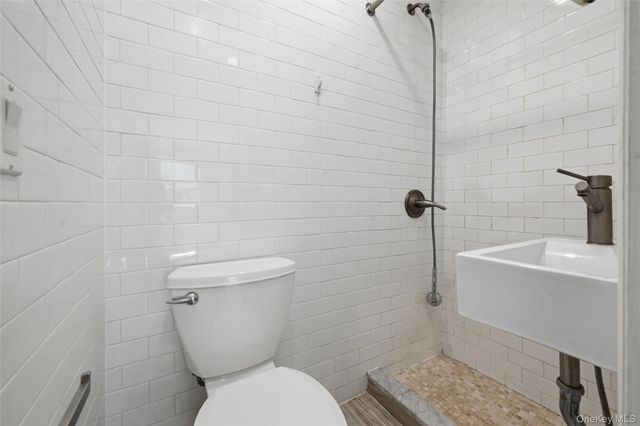 40-24 Aske Street, Elmhurst, NY 11373