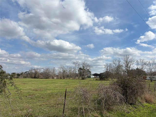 120 Hatton Road, Wharton, TX 77488