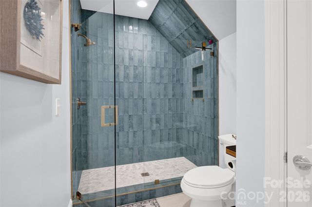 141 Stonewall Beach Lane, Mooresville, NC 28117