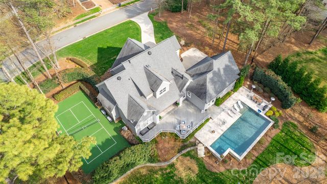 141 Stonewall Beach Lane, Mooresville, NC 28117