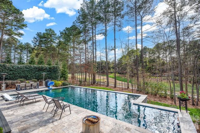 141 Stonewall Beach Lane, Mooresville, NC 28117