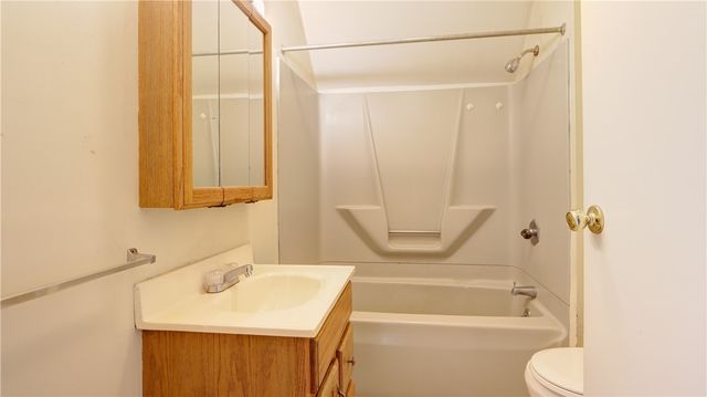 28 North Genesee Street, Geneva City, NY 14456