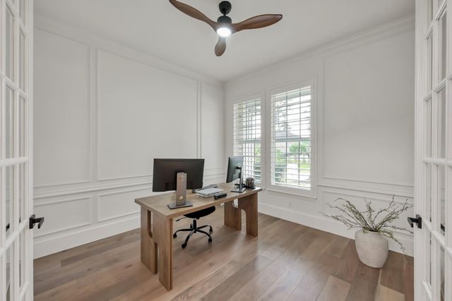 11 Clare Point Drive, The Woodlands, TX 77354