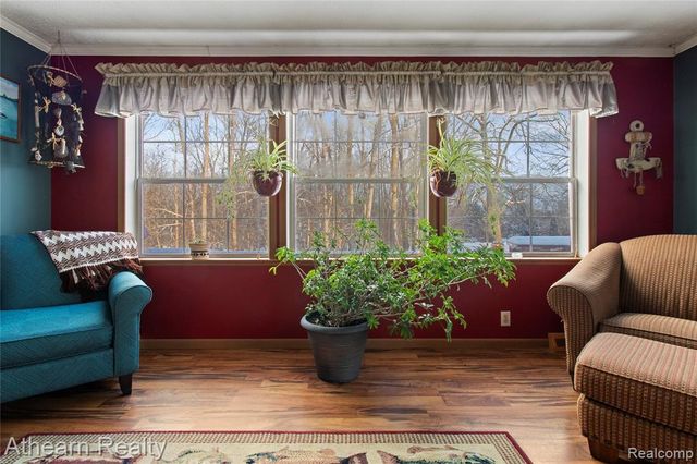 9023 Circle Lake Drive, Grand Blanc, MI 48439