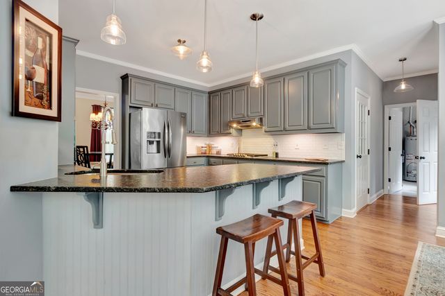 105 Arlington Tr, Fayetteville, GA 30215