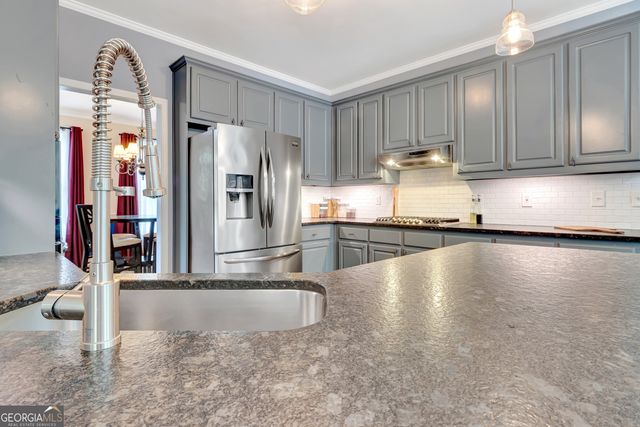 105 Arlington Tr, Fayetteville, GA 30215