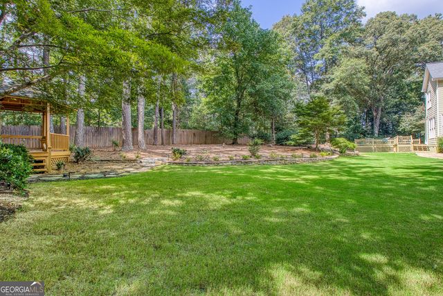 105 Arlington Tr, Fayetteville, GA 30215