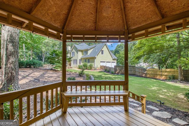 105 Arlington Tr, Fayetteville, GA 30215