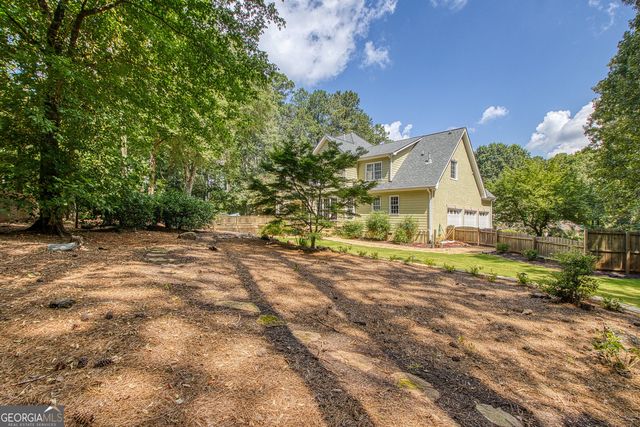 105 Arlington Tr, Fayetteville, GA 30215