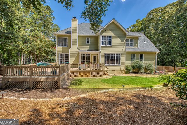 105 Arlington Tr, Fayetteville, GA 30215