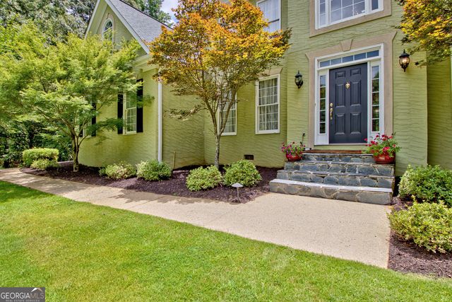 105 Arlington Tr, Fayetteville, GA 30215