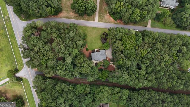 105 Arlington Tr, Fayetteville, GA 30215