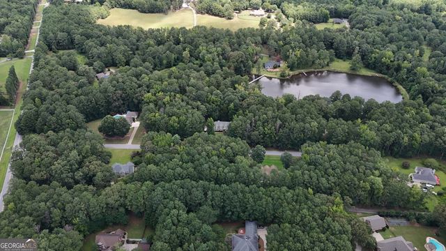 105 Arlington Tr, Fayetteville, GA 30215